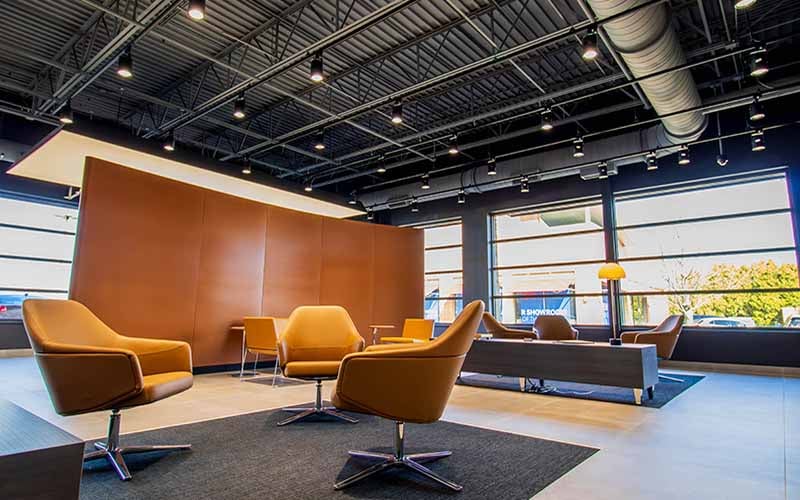 luxury-auto-service-center-construction